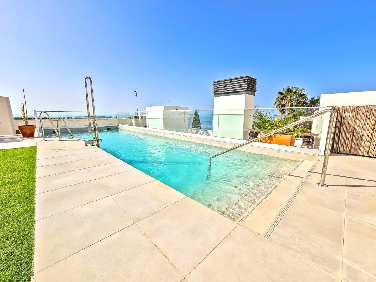 Oceanfront Duplex With A Rooftop Pool And Terrace El Puerto de Santa Maria Exterior photo